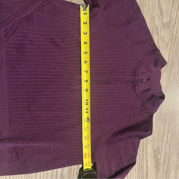 Lululemon Rest Less Cropped Half Zip, Dramatic Magenta, Size Small/Medium - Picture 5 of 6